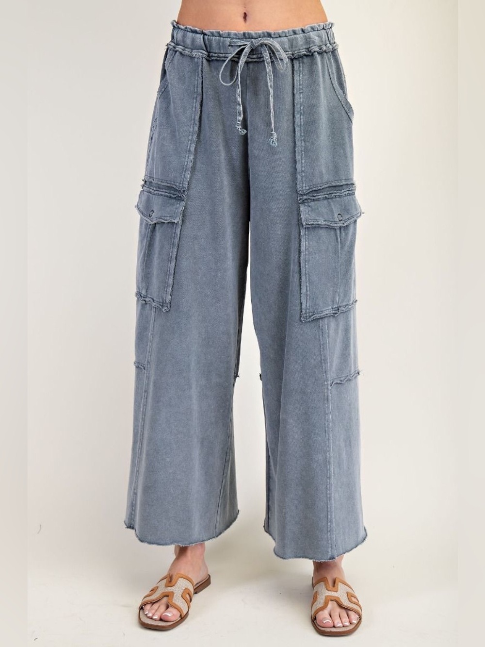 Easel Netflix and Chill Mineral Washed Wide Leg Cargo Pants Faded Navy eb40795